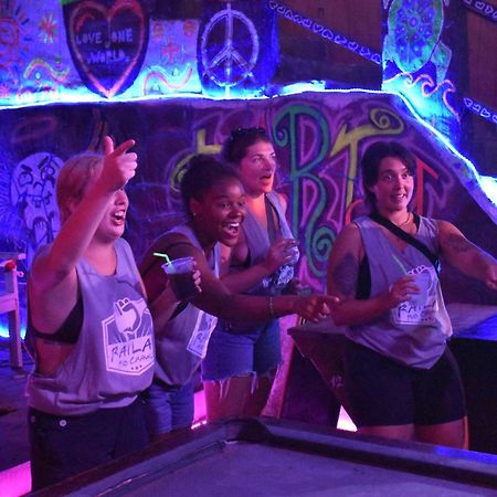 Blanco Hideout Railay - Youth Hostel 18 To 35 Only Bagian luar foto