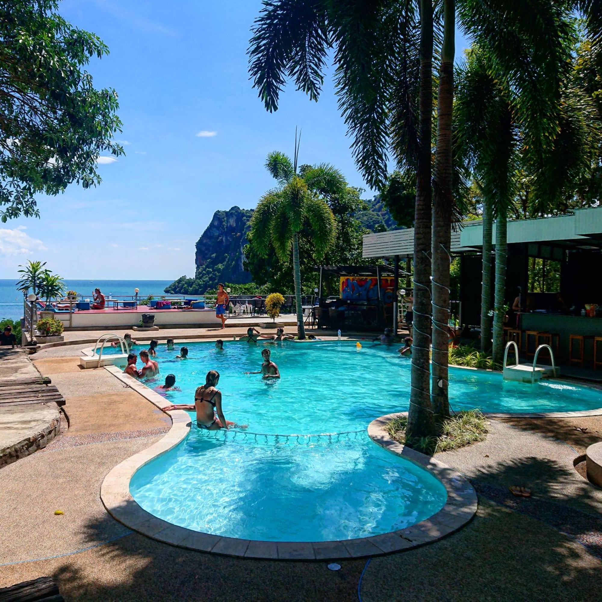 Blanco Hideout Railay - Youth Hostel 18 To 35 Only Bagian luar foto